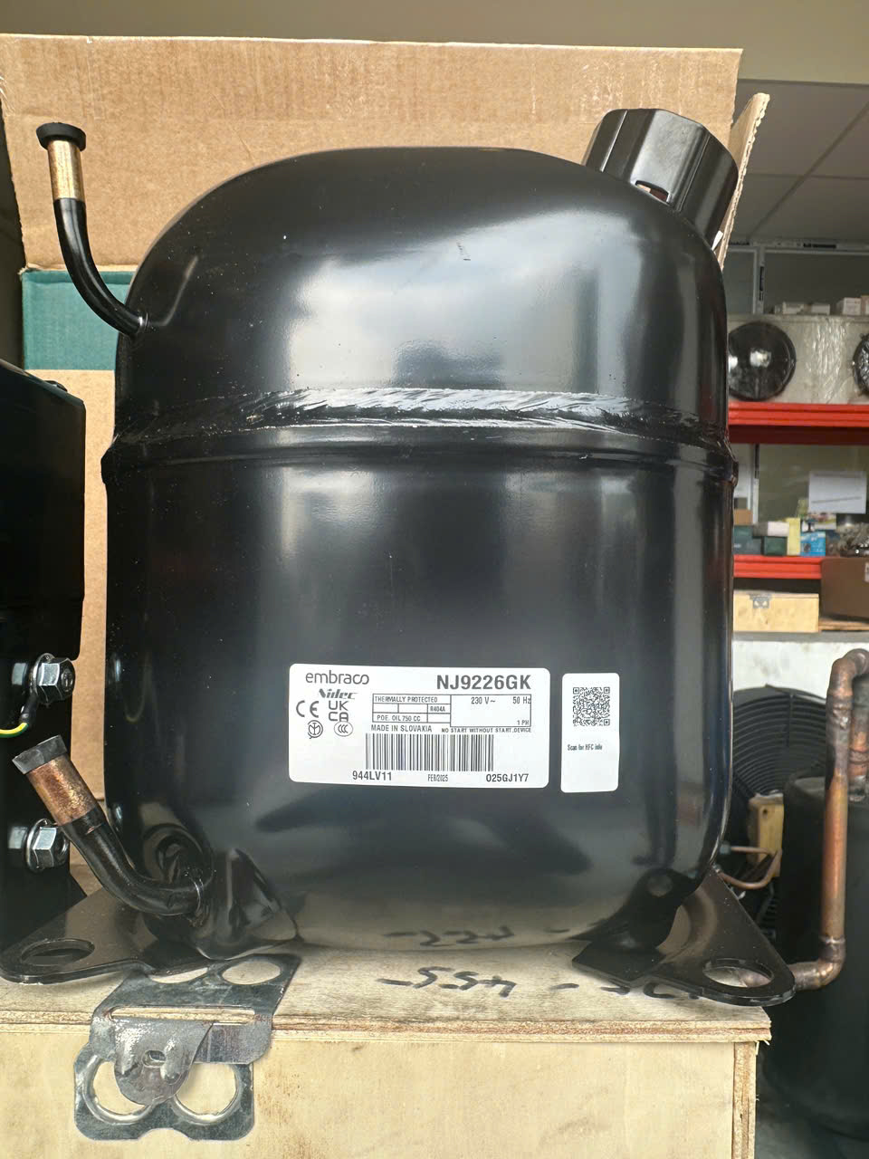 Máy nén lạnh Embraco 1HP NJ9226GK