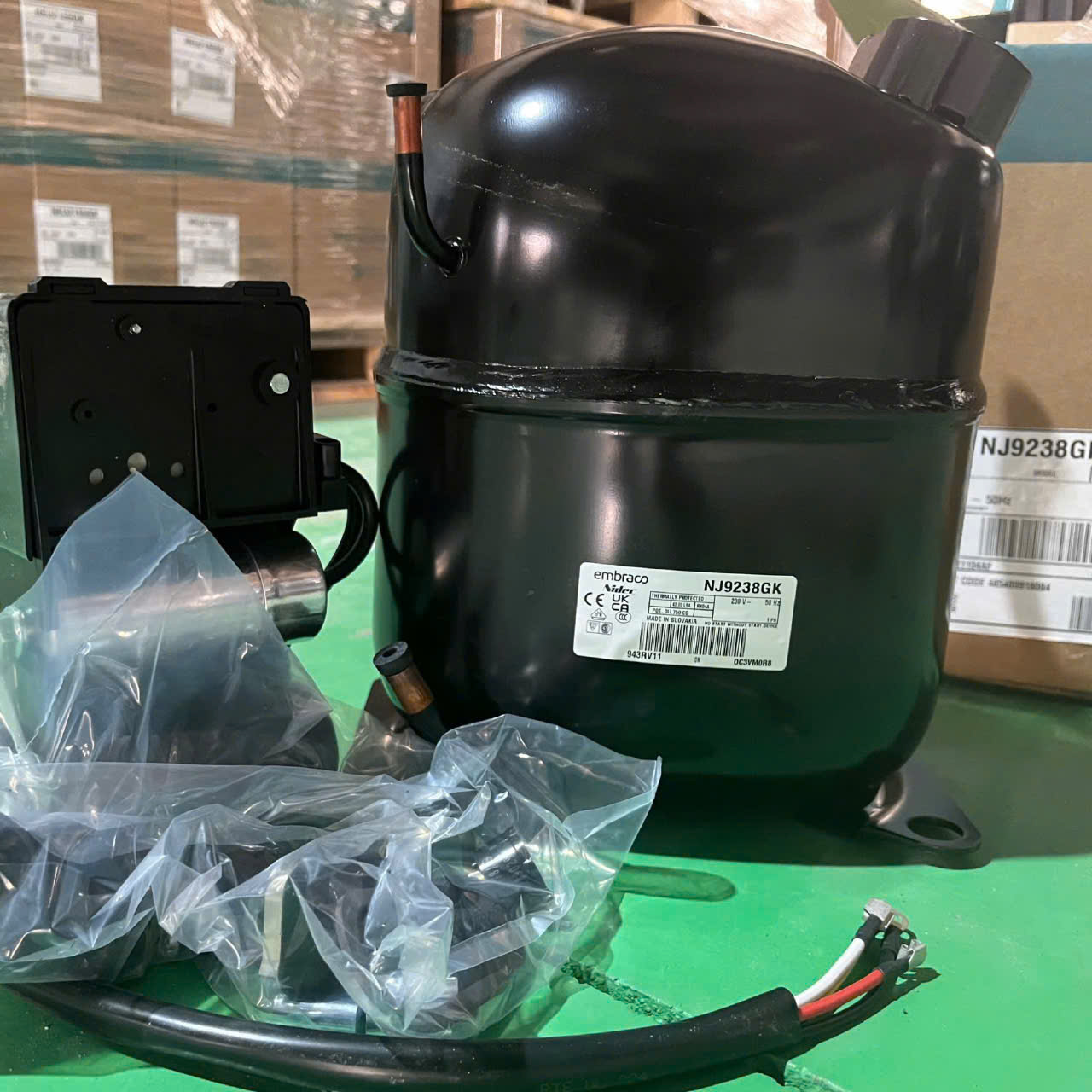 Máy nén lạnh Embraco 1-1/2HP NJ9238GK